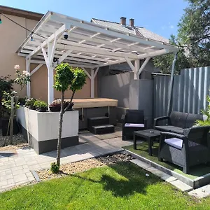 Emmabella Apartament